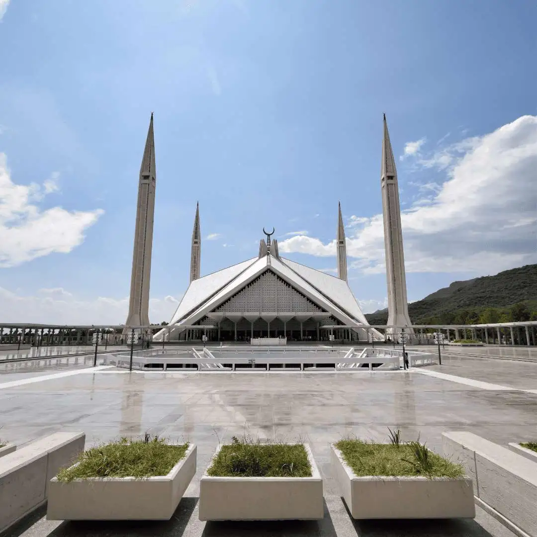 Flights to Islamabad